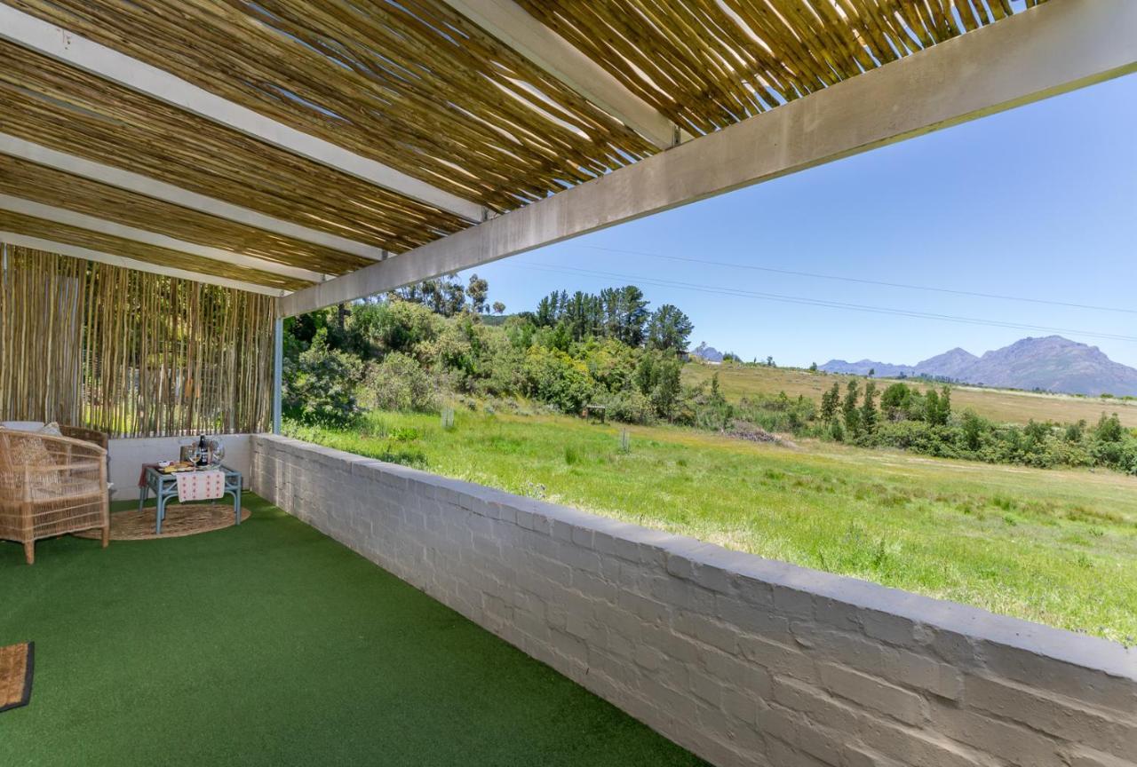 Villa Wildlife Retreat On A Wine-Farm à Stellenbosch Extérieur photo